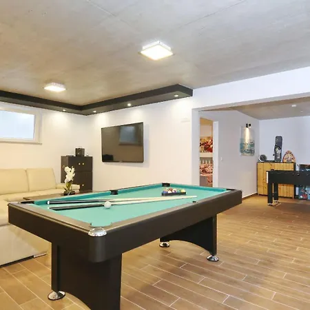 Apartment Jozo *